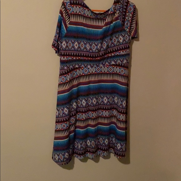 Patterned red/blue dress short sleeve - Picture 4 of 4